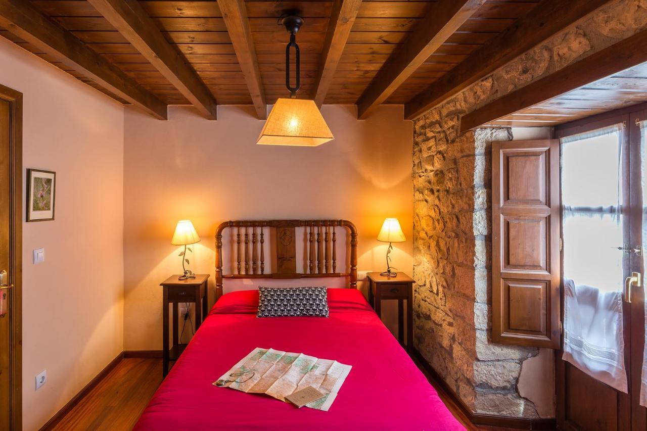 Casas Rurales Pandesiertos Onís エクステリア 写真