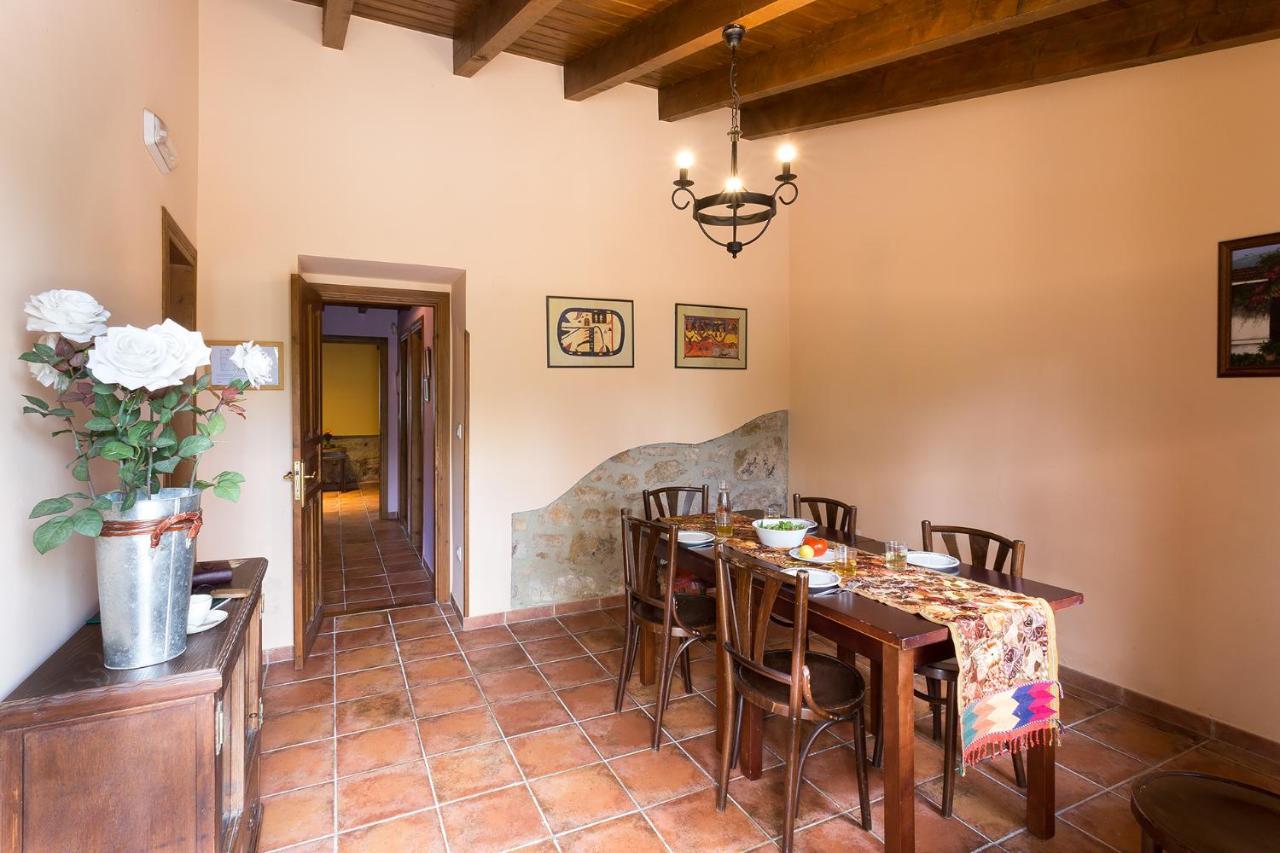 Casas Rurales Pandesiertos Onís エクステリア 写真